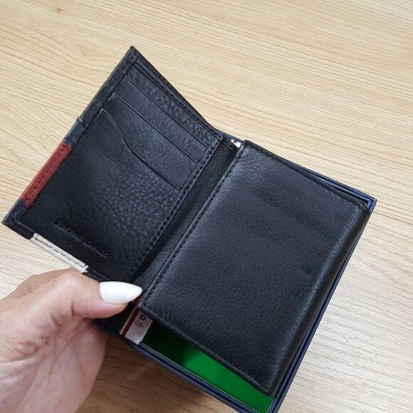 TOMMY HILFIGER Mens Black Leather Wallet Trifold RFID Flag Logo - Picture 3 of 6